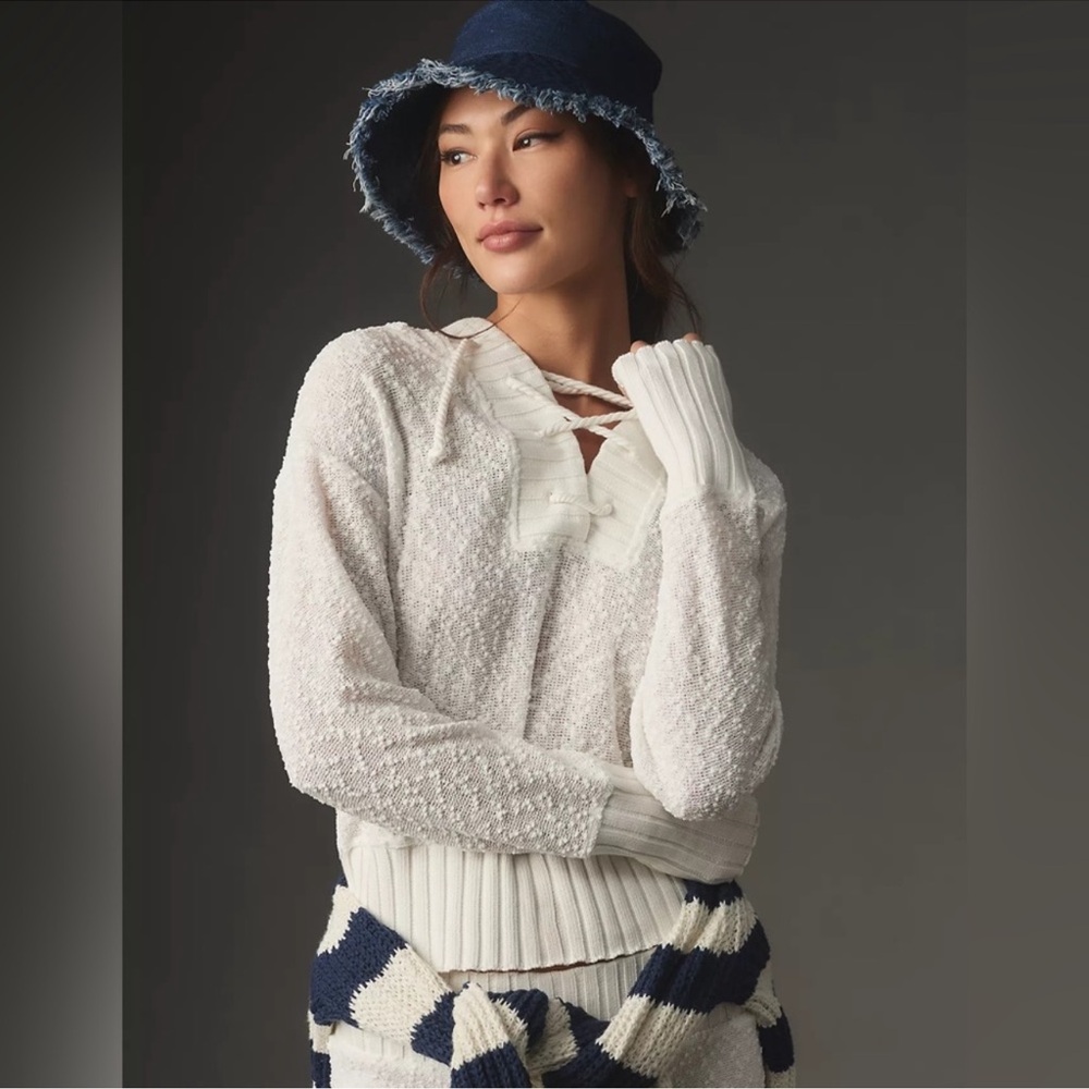 Sundays Tatum Sweater - MINT!